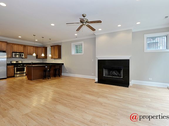 Living Rm/Family Rm