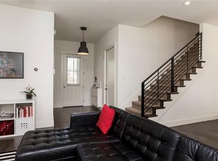 306 NW H St, Bentonville, AR 72712