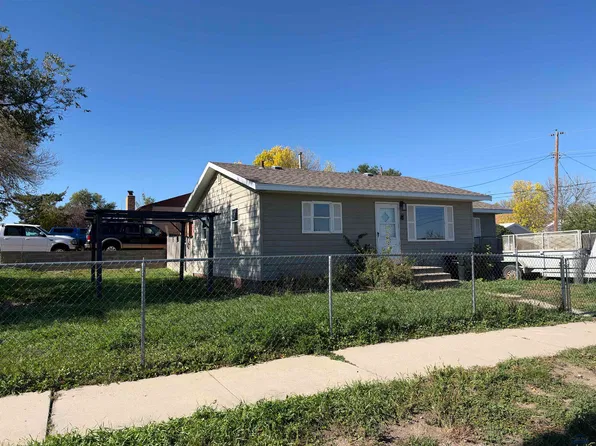 136 E Nowlin St, Rapid City, SD 57701