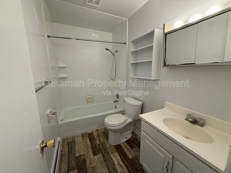726 Pioneer St #2 — Photo 5