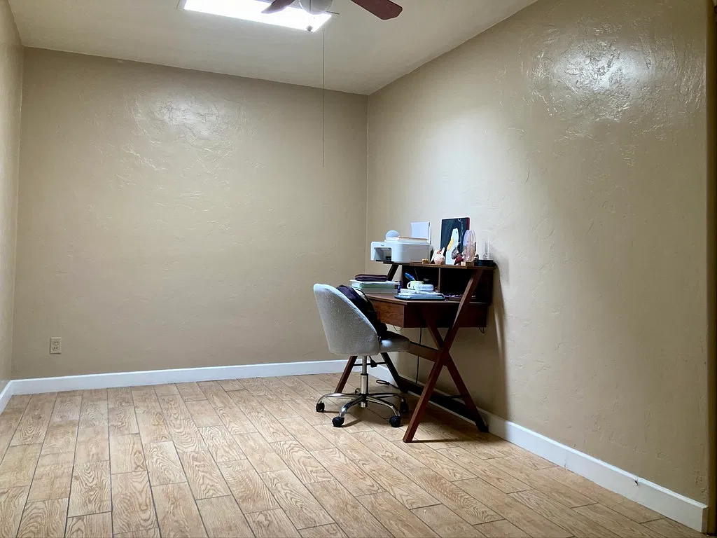 Charming 3-Bedroom Single Family Home in Jefferson Park, Tucson — Photo 1
