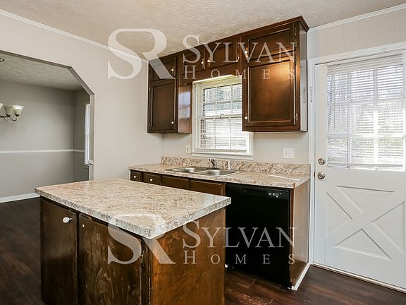 5th image of 6694 Redwood Dr