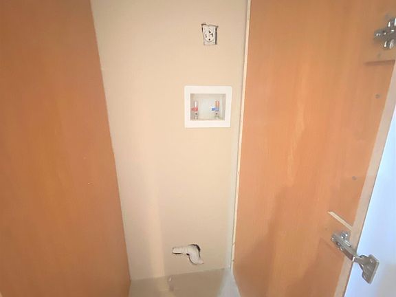 3rd image of 29 Colonial Club Dr APT 301