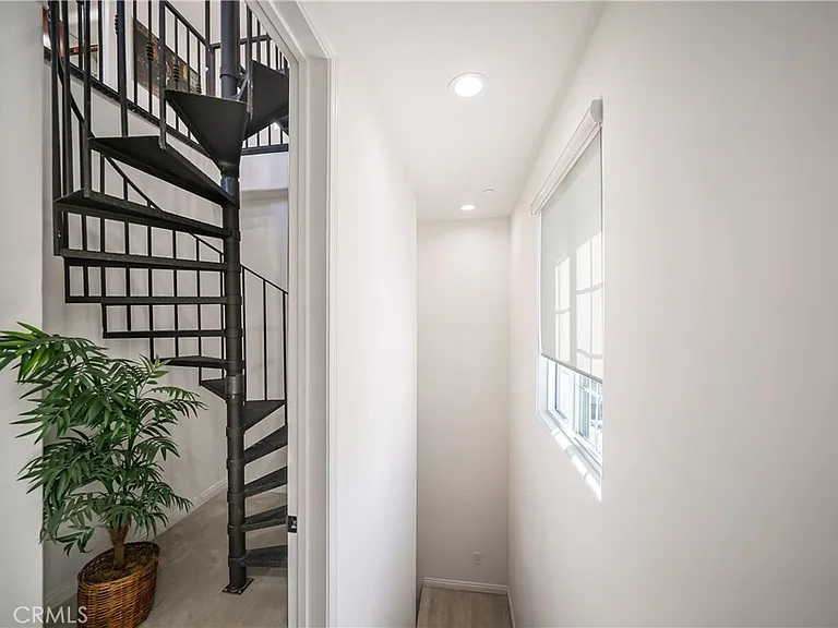 1101 N Maclay Ave #1 — Photo 32