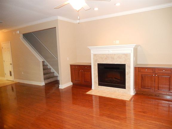 4th image of 1532 Crescent Hills Dr