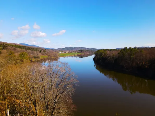 000 Connecitcut River Road #3-8, Springfield, VT 05156