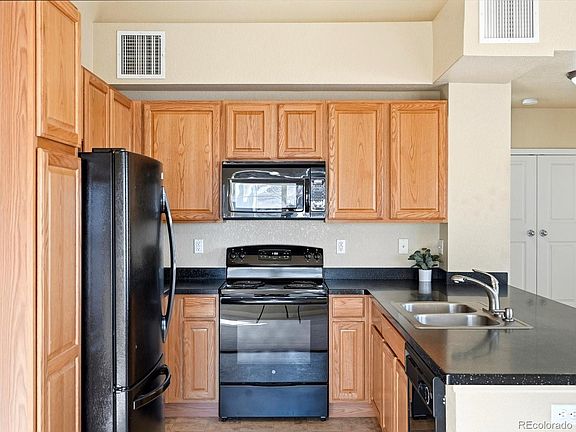 5th image of 9585 Pearl Circle #203