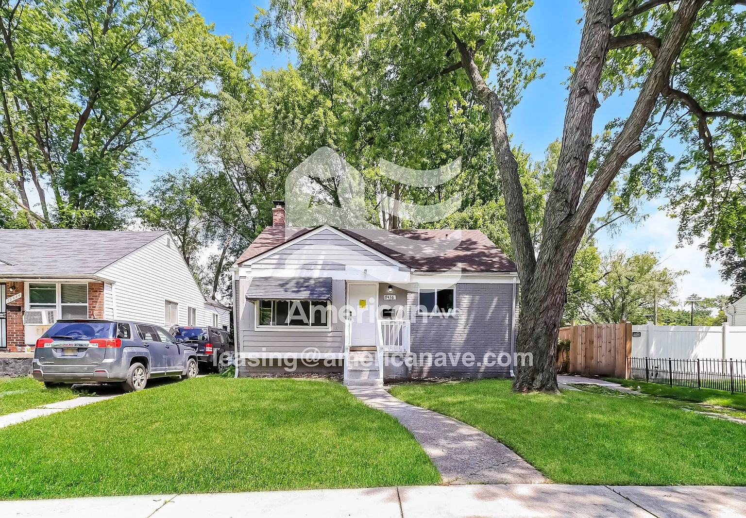 3 bed, 1.0 bath, 897 sqft, $1,129 — Photo 1