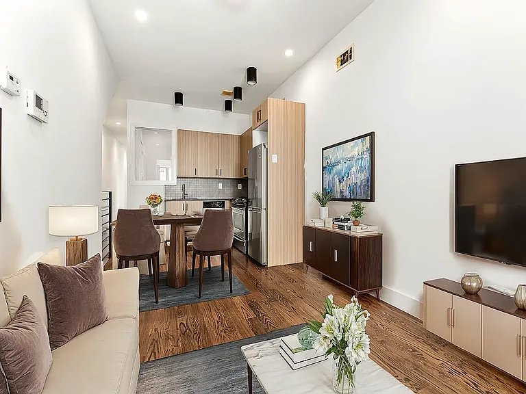 1863 Himrod St #1R — Photo 2