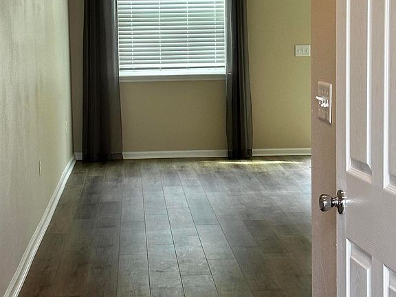 5th image of 11746 Bear Grass Ave