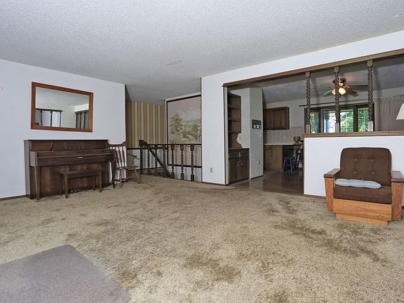 5th image of 14766 SW Clover Ln