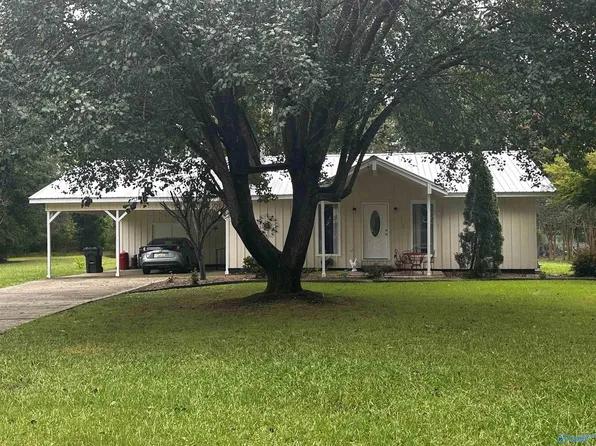 404 Juanita St, Glencoe, AL 35905