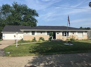 513 Fullerton Ct, Kewanee, IL 61443