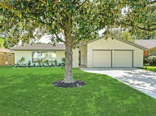 4525 Kingfisher Dr, Houston, TX 77035