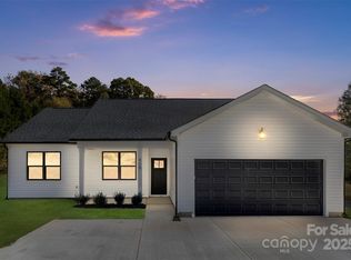 915 Ervena Ct, Monroe, NC 28112