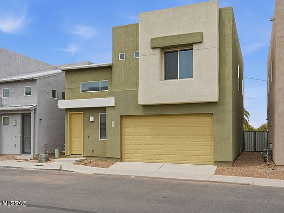 5th image of 2815 N Fair Oaks Ave