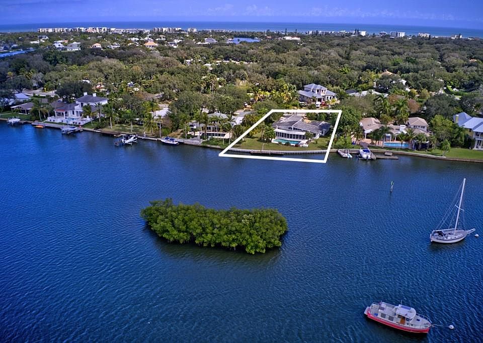 1st image of 3917 Indian River Dr E
