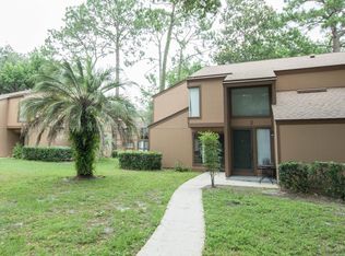 1 Pine Hurst Pl, Palm Coast, FL 32137