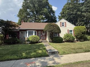 355 Jerusalem Ave, Hempstead, NY 11550