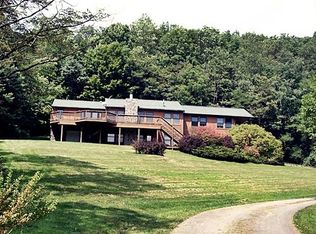 96 Hidden Hollow Ln, Slatyfork, WV 26291