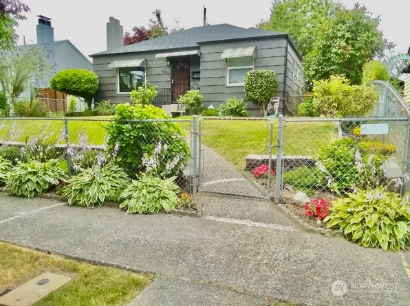 1528 S Oakes Street, Tacoma, WA 98405