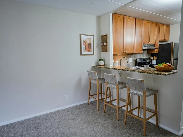 Radcliff 2 Bed Dining Area Radcliff 2 Bed Dining Area