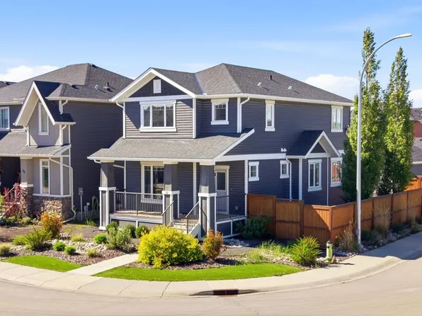 62 S Fireside Cir, Cochrane, AB T4C 0Z5