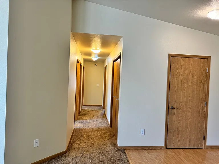 West Lake III Apartments — Photo 235
