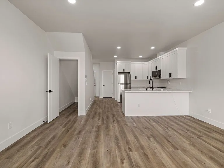 1129 Fawcett Ave #D — Photo 11