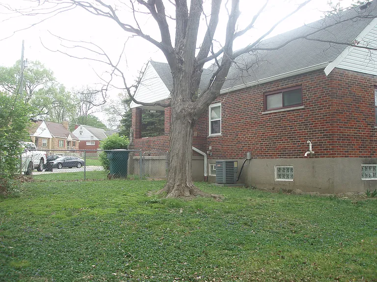 front porch side yard
