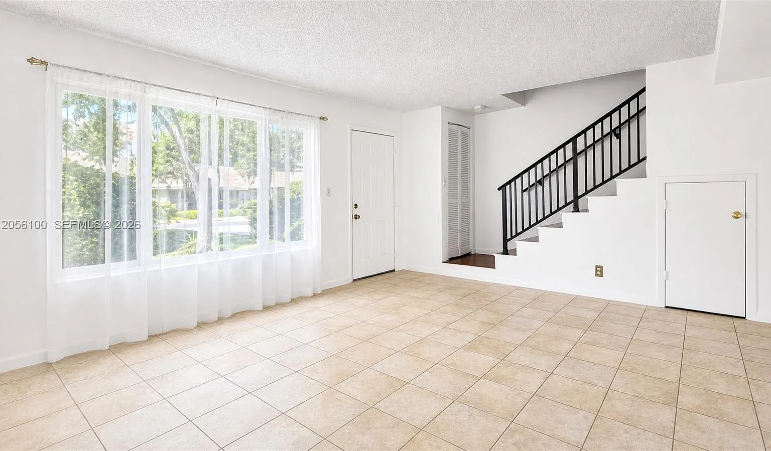 Nob Hill At Welleby Condo — Photo 4
