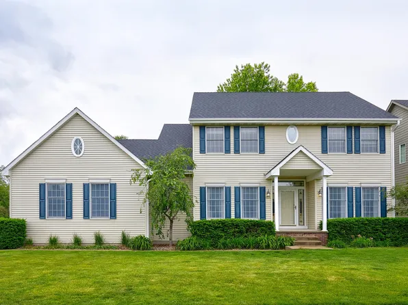 5806 Wistful Vista Dr, West Des Moines, IA 50266