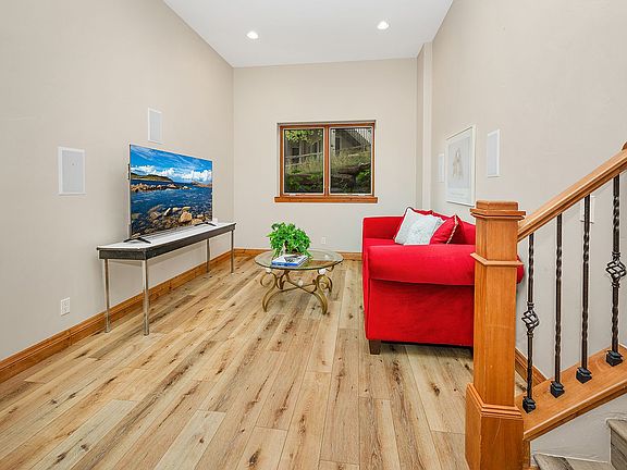 2nd image of 982 June Creek Rd #1