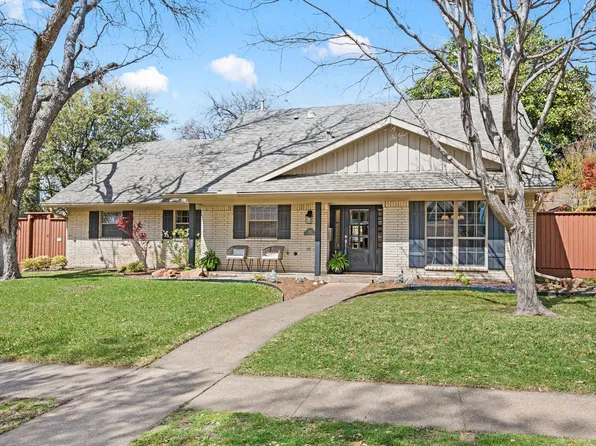 7853 El Pensador Dr, Dallas, TX 75248