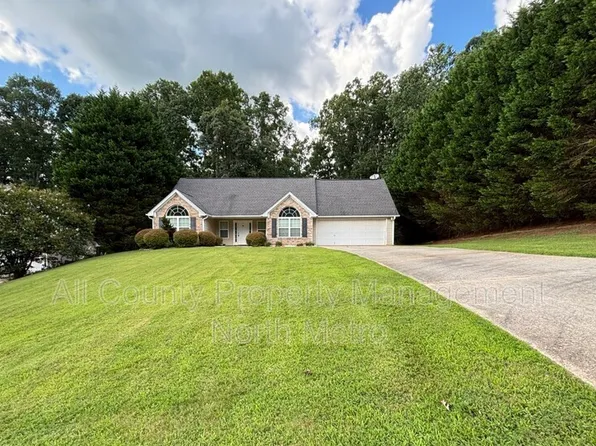 4710 Middleboro Ln, Gainesville, GA 30506