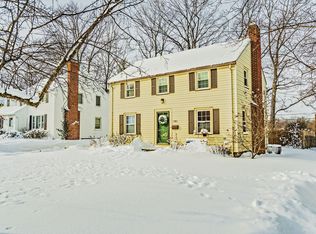 186 Hoover Dr, Rochester, NY 14615