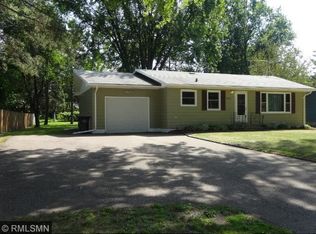 30815 N Lakes Trl, Lindstrom, MN 55045