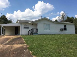 2955 Riverside Dr, Jackson, TN 38301