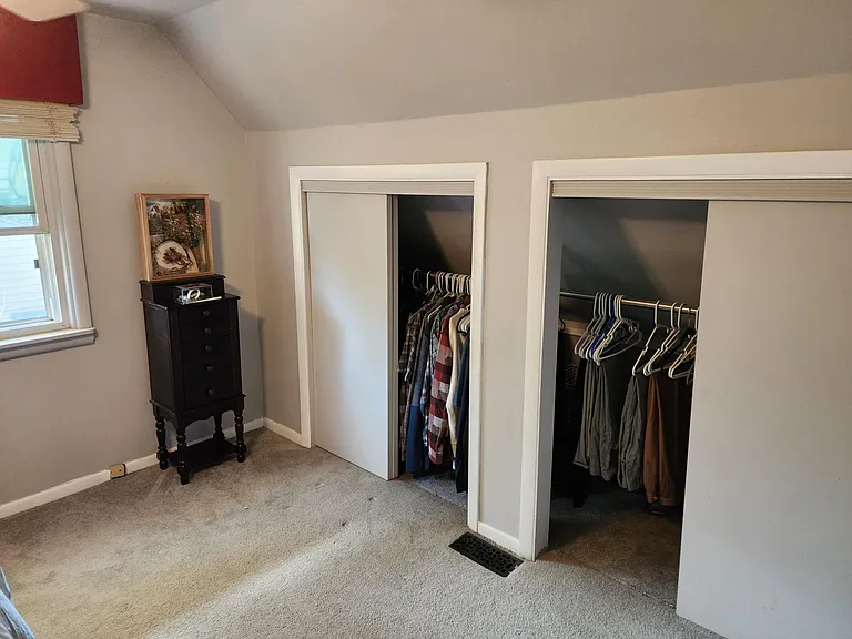 7050 Caroline Ave — Photo 42