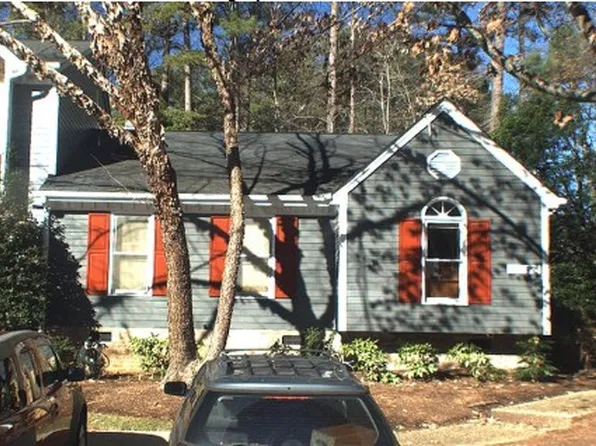 3932 Lake Ferry Dr, Raleigh, NC 27606