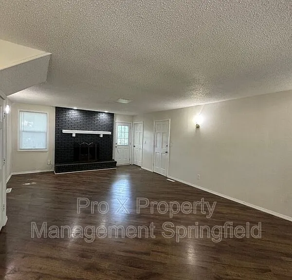 3332 S Southlyn Pl — Photo 10