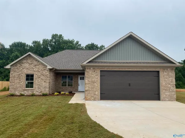 11193 Percy Dr, Tanner, AL 35671