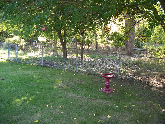 5th image of 4300 W 140th St