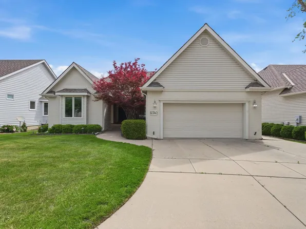 12740 E Bradford Cir, Wichita, KS 67206