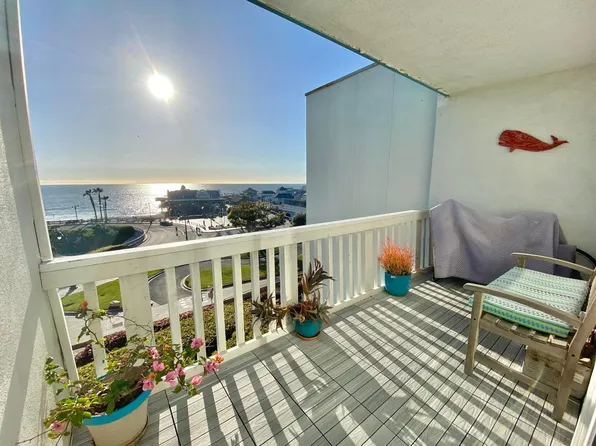 665 The Vlg, Redondo Beach, CA 90277