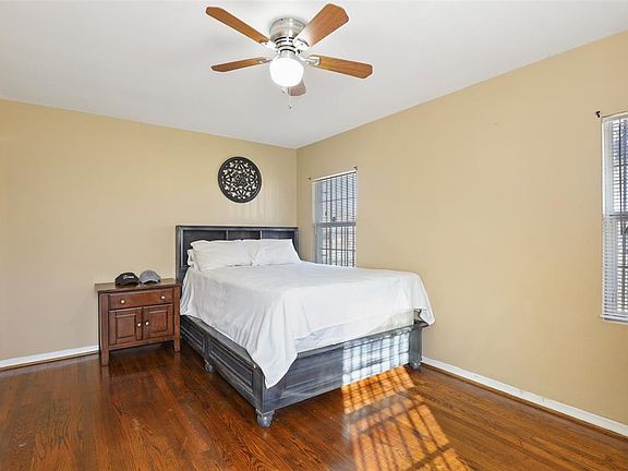 4th image of 333 Campus Dr