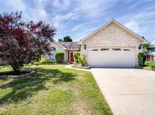 6552 Rolling Glen Dr, Dayton, OH 45424
