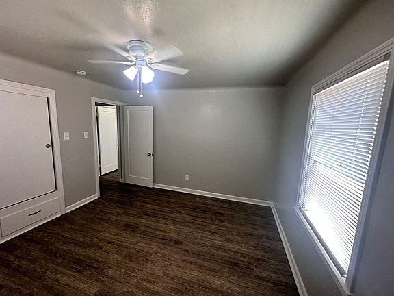 2nd image of 509 E Cameron St