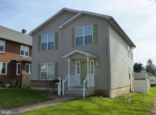 330 W Mount Vernon St, Lansdale, PA 19446