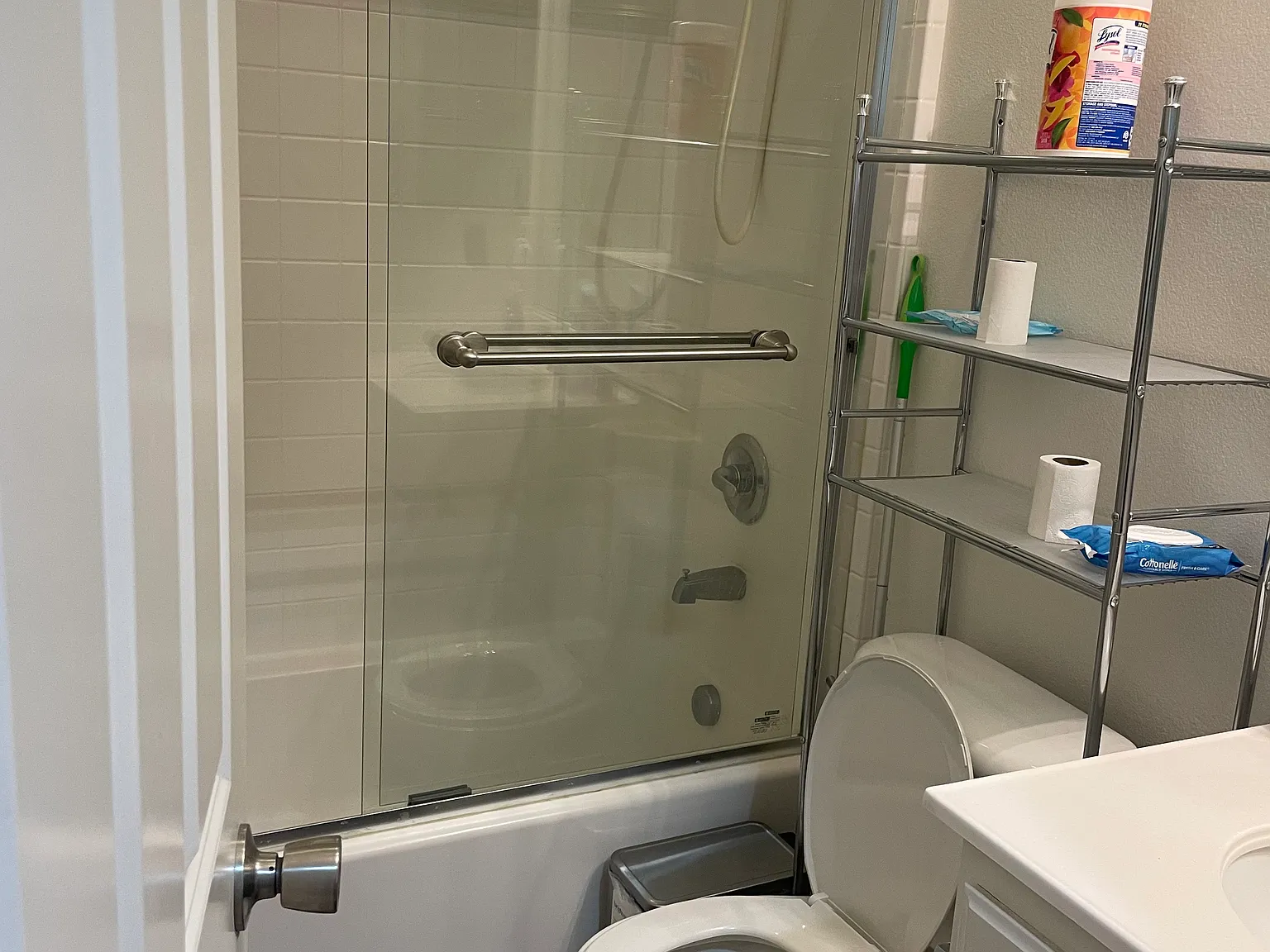 4 bed, 1953 sqft, $880 — Photo 4